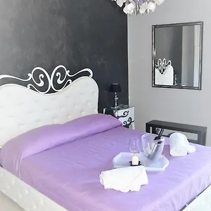 A Due Passi Dal Mare Bed & Breakfast Taormina